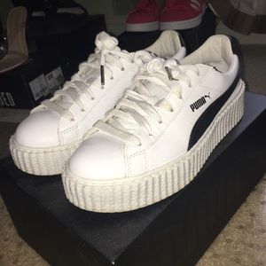 WOMEN’S SIZE 7.5 FENTY PUMA CREEPER WHITE